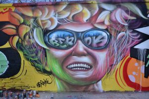 Graffitis Barcelona 2016 300x100000
