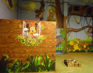 Decoracion Mural Minni Mouse En Parque Infantil Espai Magic En Sant Fruitos 300x100000