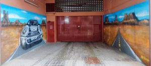 Graffiti Mural Paredes De Parking Garaje Barcelona 300x100000