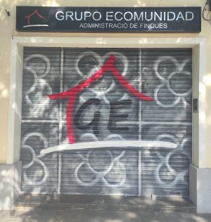 Graffiti Persiana Administracion De Fincas GE 300x100000