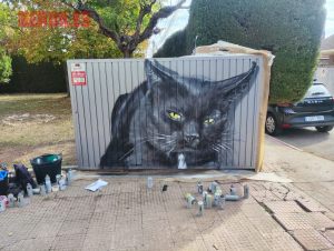 Graffiti Gato Negro Mural Barcelona 300x100000