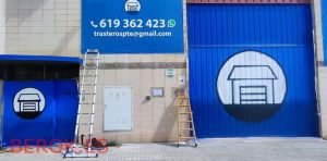 Graffiti Puertas Trasteros Viladecans Murales Logo 300x100000