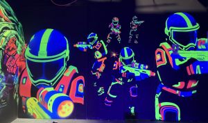 Murales Jugadores Futuristas Fluorescentes Lasertag 300x100000