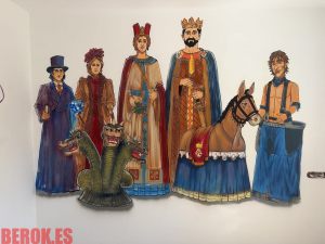 Mural Drac Mulassa Farras Y Gegants De Granollers 300x100000