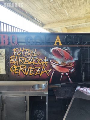 Graffiti Futbol Barbacoa Cerveza Cartel 300x100000